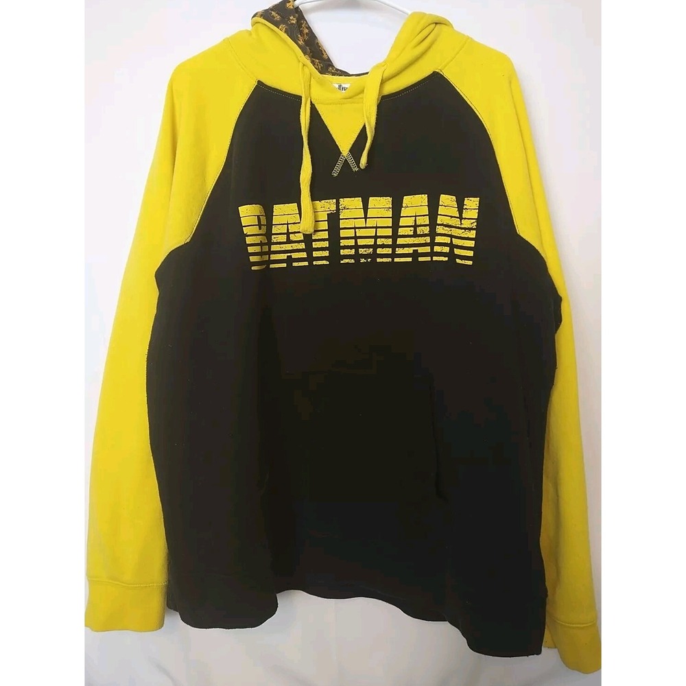Men's Six Flags Batman Pullover Hooded Sweatshirt Yellow Black XL
